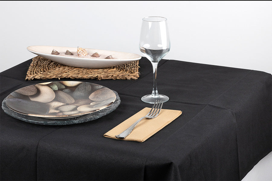 Air Soft Tablecloth 100x100 Folded 1/8, 100 units. Black