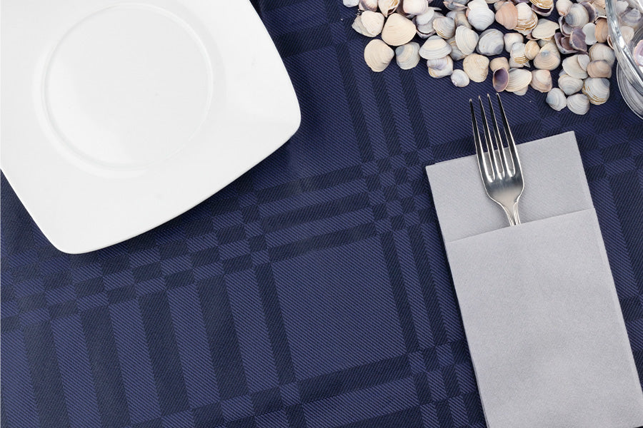 Mantel Extratela Cuadros 160x160cm (Confeccionado a 156x156cm)