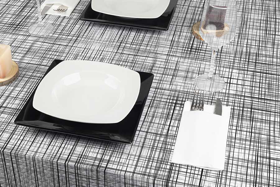 Mantel Papel 120x120cm Blanco Deco. Urban Negro, 300uds (Retractilado con código EAN)