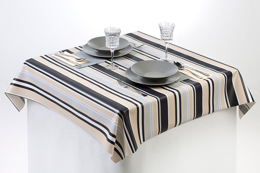 Mantel Extratela Alba Plus 120x120cm (Confeccionado a 116x116cm)