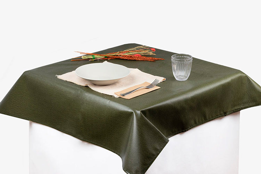 Mantel Extratela Alba Plus 120x120cm (Confeccionado a 116x116cm)