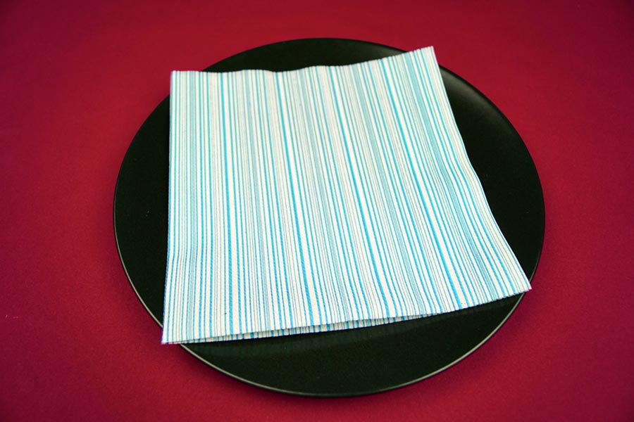 ; Serv. Air Soft 40x40 600 units. Blanca Deco Basic TU (Turquoise) OUTLET