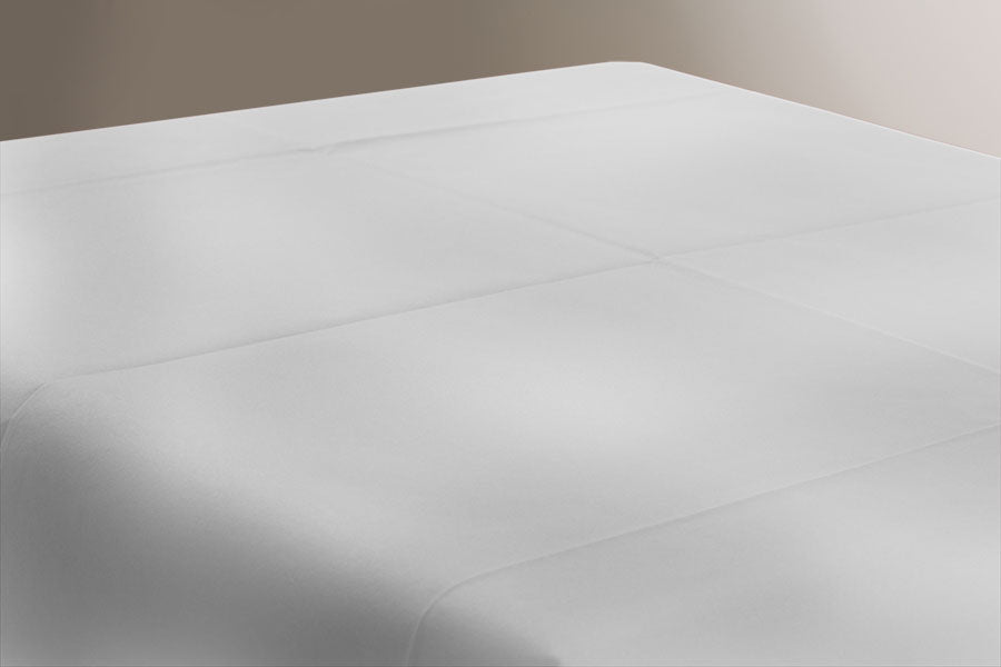 Air Soft Tablecloth 100x100 Folded 1/8 100 units White