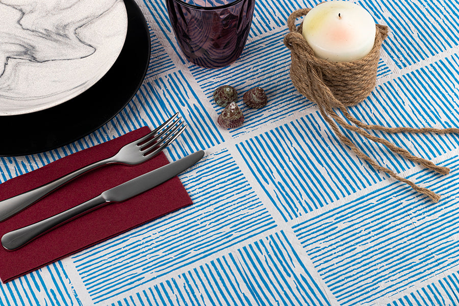 White Paper Tablecloth 100x100 400u Deco. Kaito AZ (Shrink-wrapped and coded)