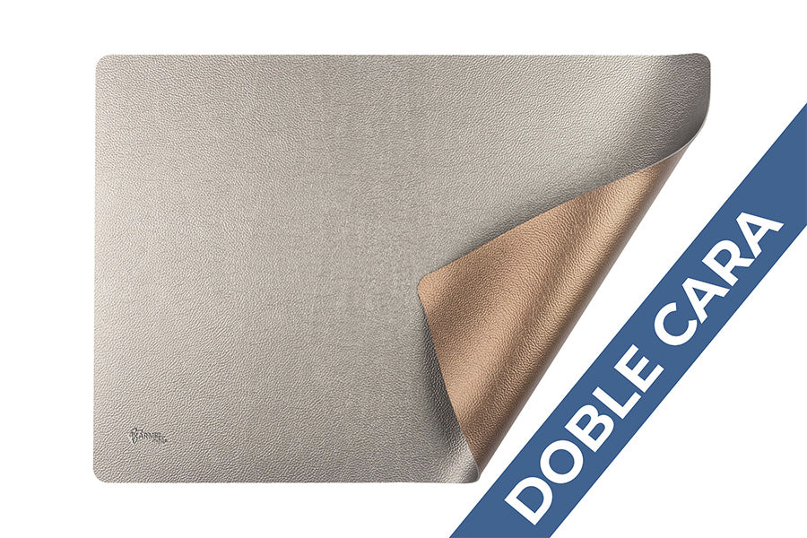 Mantel Polipiel 30x43cm Plata-Oro (12pq x 12uds)