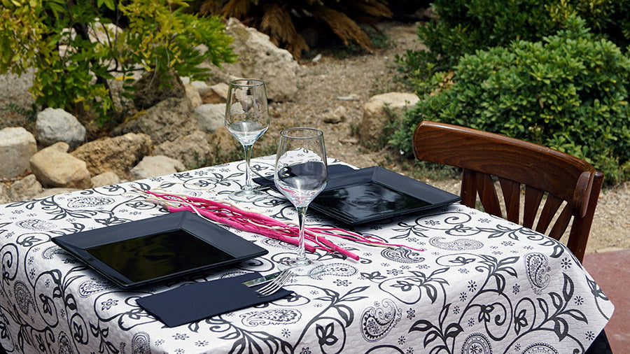 White Paper Tablecloth 100x100 400u Deco. Cashmere (Bulk)