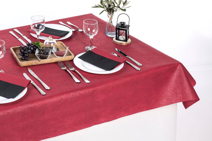 Novotex PLUS Cut Tablecloth 120x120 100 units. 